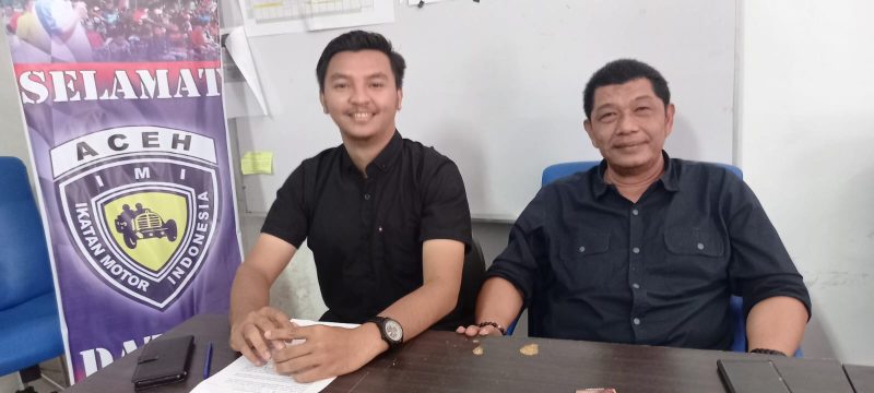 Ketua Panitia Putra Ilhamsyah dan Ketua Penjaringan Adnan Yacob (Oden)