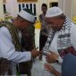 Ketua Umum Tanfiziyah PAS Aceh Tu Bulqaini Tanjongan menyampaikan misi dan visi Partai Adil Sejahtera Aceh kepada Abu Haji Muhammad Ali (Abu Paya Pasi) sekaligus meminta petuah dalam rangka mewujudkan cita-cita dan harapan para pendiri partai kepada abu Paya Pasi