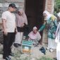 Jelang hari raya Idul Fitri Tahun 1445 H, Pj Bupati Aceh Besar Muhammad Iswanto, SSTP, MM salurkan Bansos untuk Lansia, Anak Yatim, dan Fakir Miskin, Minggu (7/4/2024).