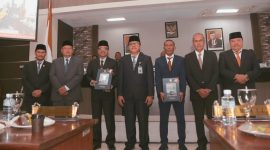 Pemerintah Aceh kembali meraih Opini Wajar Tanpa Pengecualian (WTP) kesembilan dari BPK terkait laporan keuangan tahun 2023. Raihan WTP itu di umumkan dalam Rapat Paripurna yang berlangsung di DPR Aceh, Senin (27/5/ 2024).