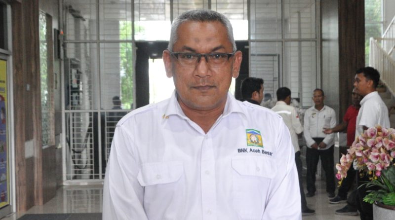 Kepala Badan Kesatuan Bangsa dan Politik (Kesbangpol) Kabupaten Aceh Besar Sofian, SH