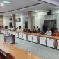 Tim Pemenangan Paslon Gubernur dan Wakil Gubernur Aceh nomor urut 01 (Bustami-Syech Fadhil) melakukan pertemuan dengan Komisioner KIP Aceh, Kamis (21/11/2024).