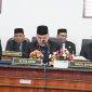 Pj Bupati Aceh Besar Muhammad Iswanto S.STP, MM menghadiri Rapat Paripurna Ke-5 Masa Persidangan Ke-2, dengan agenda Pengumuman Hasil Penetapan Bupati Wakil Bupati Terpilih Masa Jabatan 2025-2030 di Ruang Rapat Paripurna DPRK di Kota Jantho, Senin (13/01/2025) Foto : Dok MC Aceh Besar.