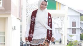 Siti Dian Natasya Solin, Alumni Pesantren Modern Al-Fatah Abu Lam U