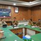 Plt Sekda Aceh, M. Nasir didampingi Asisten I dan Asisten II Setda Aceh, menerima kunjungan kerja Staf Khusus Menteri Ekonomi Kreatif/Badan Ekonomi Kreatif RI, Rian Syaf, di ruang rapat Sekda Aceh, Senin (24/3/2025).
Foto : Humas Aceh