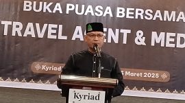 General Manager Kyriad Muraya Hotel Bambang Pramusinto