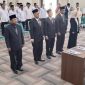 Kepala Kantor Kementerian Agama Provinsi Aceh Drs H Azhari melantik dan mengambil sumpah lima pejabat Eselon III atas nama Menteri Agama RI di Aula Kanwil Kemenag Aceh Selasa (18/3/2025)