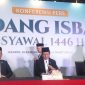 Menteri agama Nasaruddin Umar mengumumkan keputusan Pemerintah menetapkan Hari Raya Idul Fitri 1 Syawal 1446 H, jatuh pada Senin 31 Maret 2025 dalam temu pers di Kantor Kemenag Jakarta Pusat, Sabtu (29/3/2025). Foto : Dwi/detik.com)