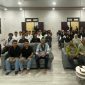Senior Alumni HMI Komisariat Tarbiyah dan Keguruan UIN Ar-Raniry Darussalam Banda Aceh Dr Muhibuddin Hanafiah, M.Ag dan Suheri, S.Pd.I MA bersama Ketua Umum HMI Komisariat Tarbiyah dan Keguruan Muhammad Agus Farhan menghadiri kegiatan open Seremonial Pembukaan Basic Training LK1HMI Komisariat Tarbiyah dan Keguruan UIN Ar Raniry, Rabu (10/09/2025) di Gedung Insan Cita HMI Cabang Banda Aceh