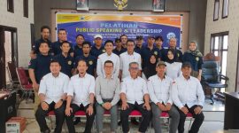 Pelatihan Publik Speaking dan Leadership Karang Taruna Gampong Mulia.