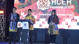 Wakil Gubernur Aceh, Fadhlullah, SE membuka Aceh Festival Tahun 2025 di Taman Ratu Safiatuddin, Banda Aceh, Sabtu, (22/11/2025)