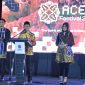 Wakil Gubernur Aceh, Fadhlullah, SE membuka Aceh Festival Tahun 2025 di Taman Ratu Safiatuddin, Banda Aceh, Sabtu, (22/11/2025)