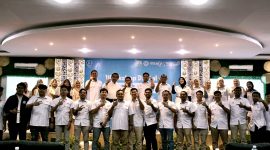 Peserta Workshop Digital Creative melakukan foto bersama usai pembukaan acara pelatihan tersebut yang berlangsung Senin (24/11/2025) di Hotel Al Hanifi Banda Aceh.
Foto : Humas Disbudpar Aceh