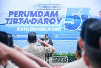 Apel peringatan Hari Ulang Tahun (HUT) ke-51 Perundam Tirta Daroy dipimpin langsung oleh Walikota Banda Aceh Hj. Illiza Sa'aduddin Djamal di halaman kantor Water Treatment Plant (WTP) Lubuk Batee Rabu (25/2/2026) sore.