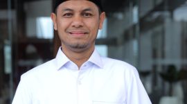 Ilham Novrizal,
Pemimpin Divisi Sekretariat Perusahaan Bank Aceh