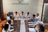 Plt, Dinas Pendidikan Dayah Aceh yang diwakili oleh Kepala Bidang Sumber Daya Manusia, Andriansyah, S.Ag, M.H menerima audiensi Ketua Banleg DPRK Pidie Jaya Nazaruddin Ismail, Asisten II Setdakab Pidie Jaya, Kepala Dinas Pendidikan Dayah  Pidie Jaya dan Jajarannya Kamis (4/5/2026) di Ruang Rapat Lantai II Dinas Pendidikan Dayah Aceh