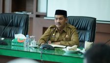Wakil Bupati Aceh Besar Drs H. Syukri