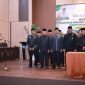 Bupati Aceh Besar H Muharram Idris (Syech Muharram) melantik kepengurusan MAA Kabupaten Aceh Besar periode 2026-2031 di Aula Balai Guru dan Tenaga Kependidikan (BGTK) Lubok Sukon, Kecamatan Ingin Jaya, Aceh Besar, Senin (5/10/2026). Foto : Prokopim Pemkab Aceh Besar